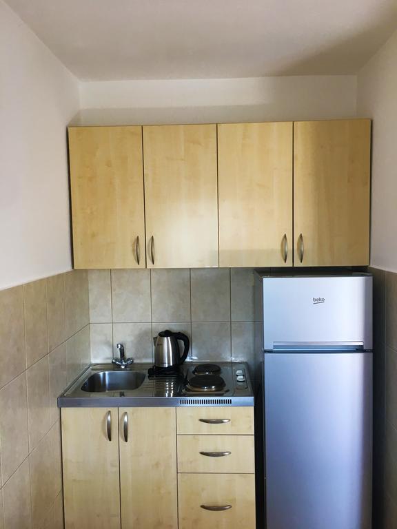 Milmaris Apartments Tivat Exterior foto